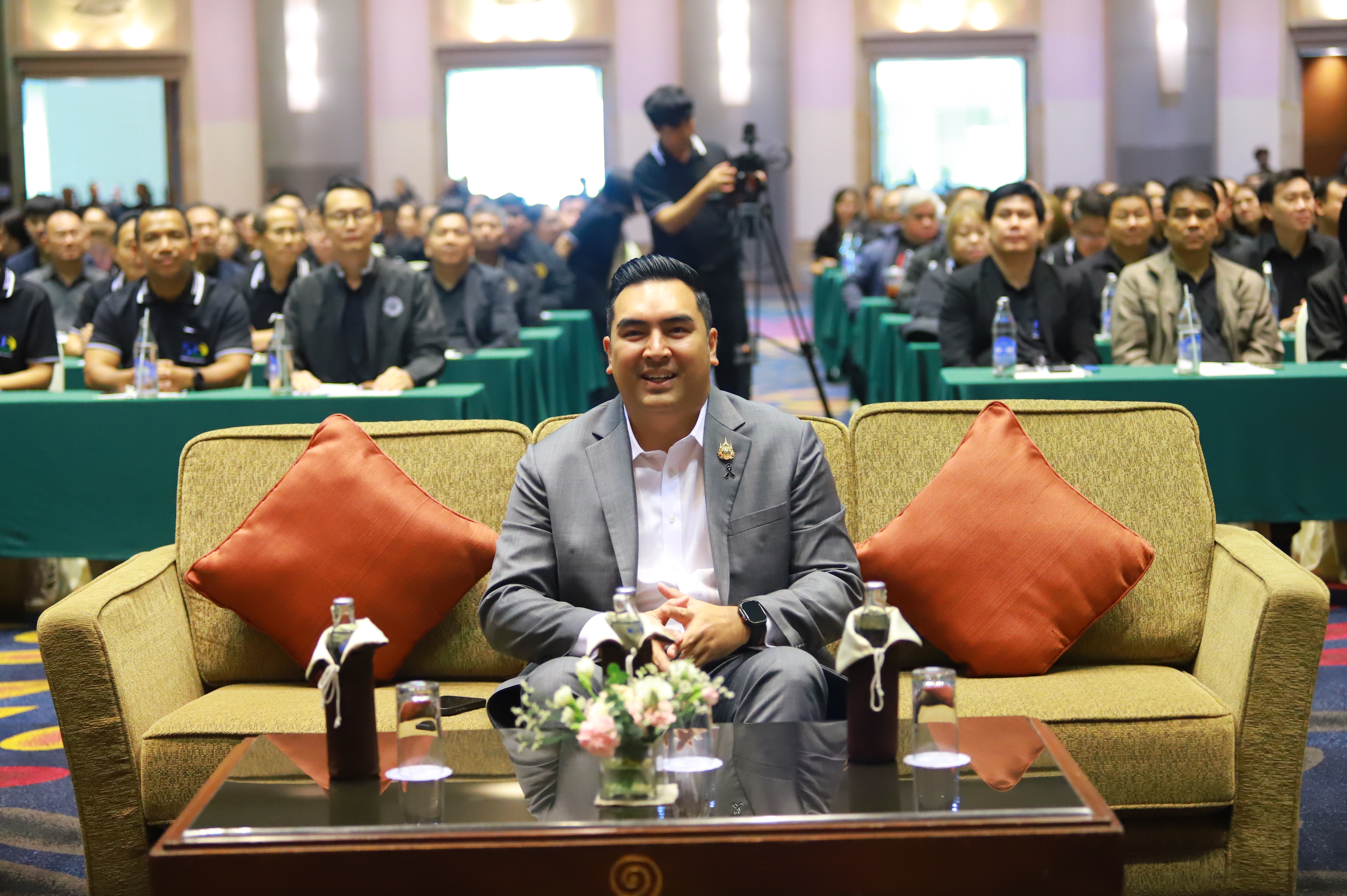 title - รมช.วัชระพล สั่งเร่งดำเนินการ บริหารจัดการที่ดินและดิน มอบสิทธิในที่ดินทำกินให้แก่เกษตรกร